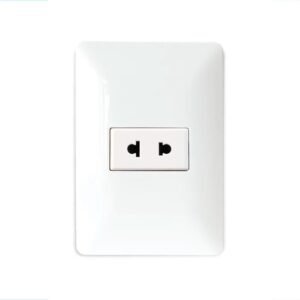 1126 TOMACORRIENTE SIMPLE CUADRADO KF2102