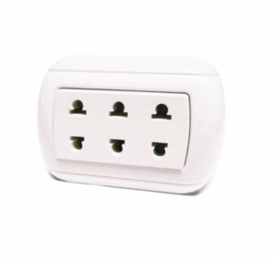 TOMACORRIENTE TRIPLE P/SOBREPONER